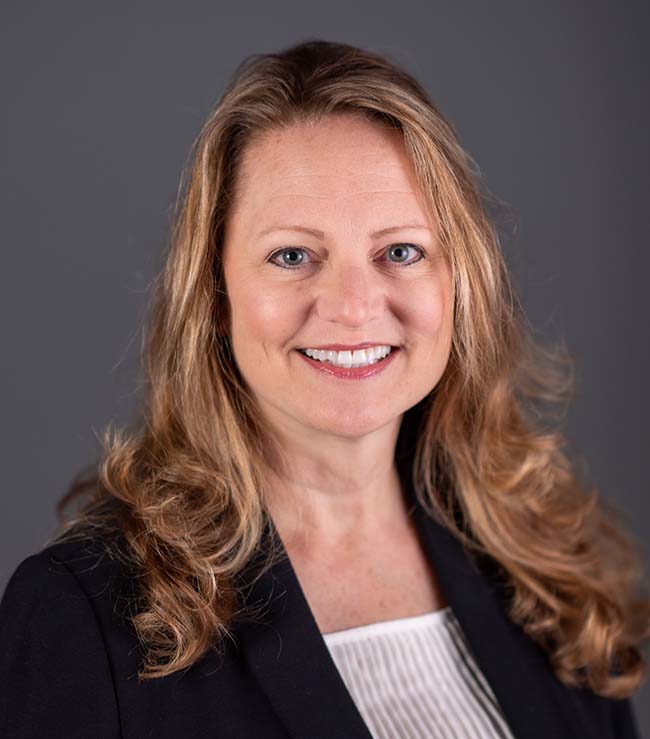 jennifer brink headshot